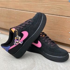 NIKE AIR FORCE 1 lv8 2